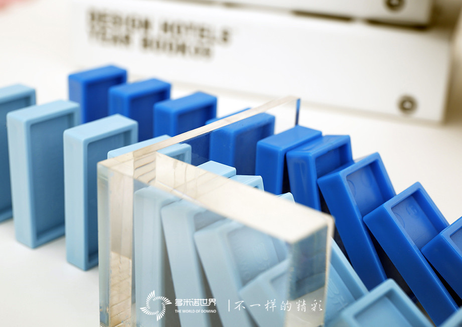 多米諾世界專業(yè)器材—骨牌專用擋板